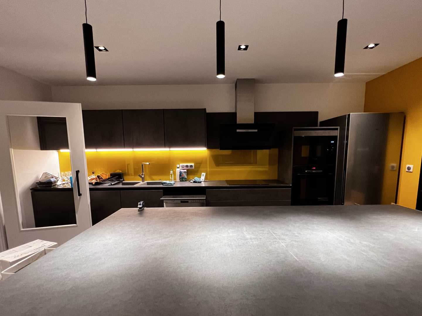 Villa neuve - Cuisine complète - Rénovation à Dordogne par Oxia Cuisine